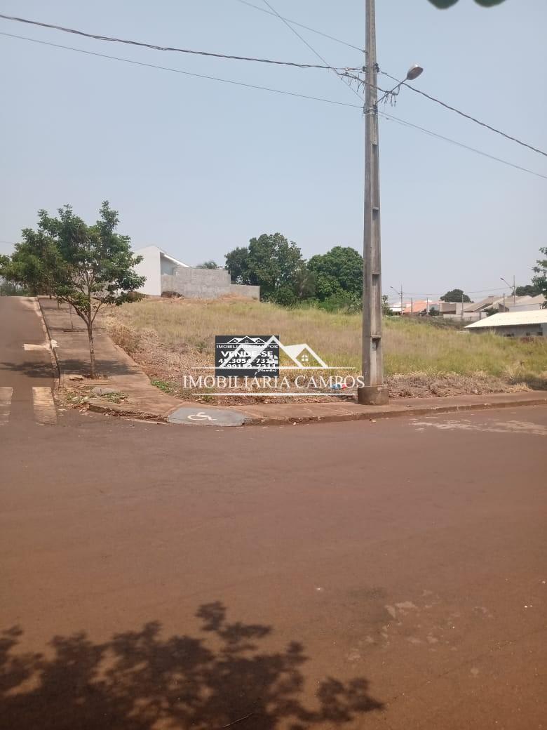 TERRENO DE ESQUINA JD. SÃO FRANCISCO ÓTIMA LOCALIZAÇÃO