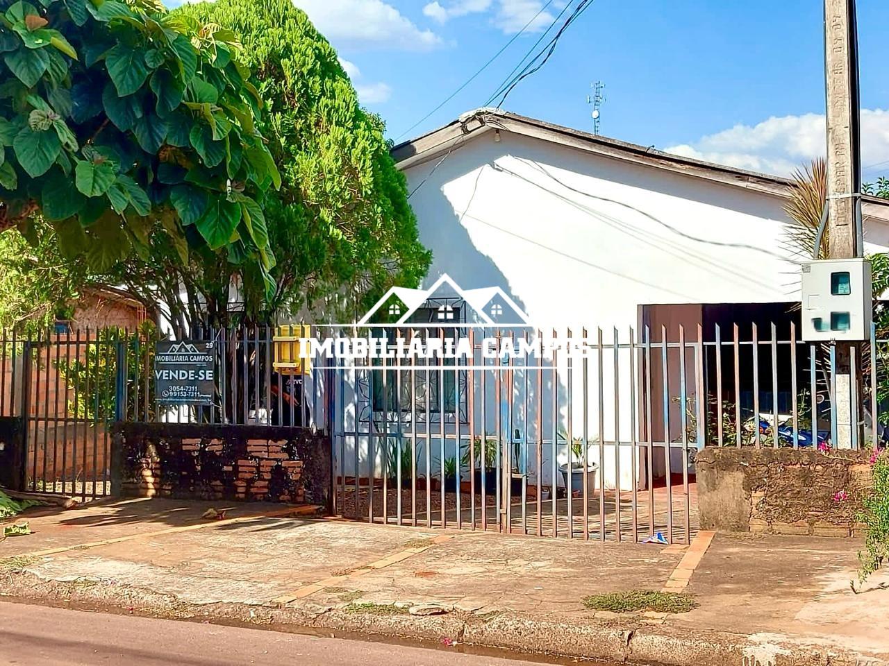 CASA À VENDACOM 3 QUARTOS SOZINHA NO TERRENO, VILA PIONEIRO, TOLEDO - PR