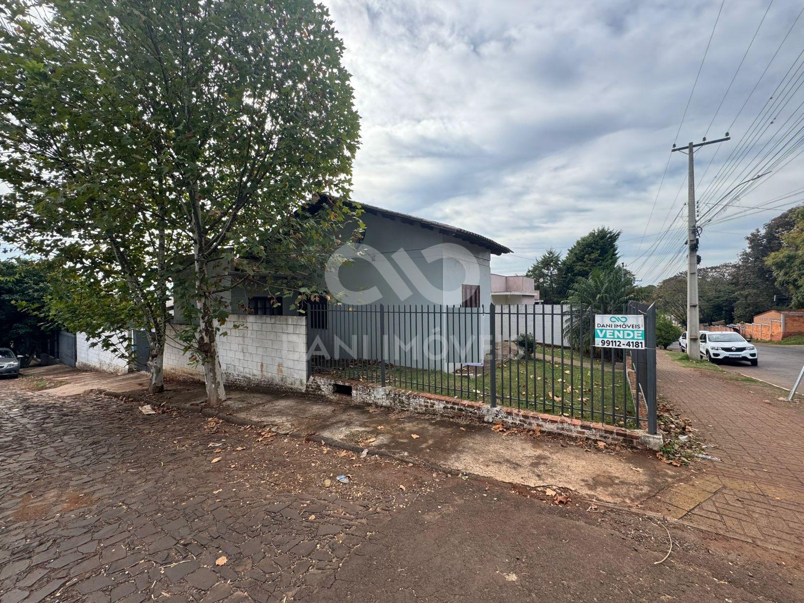 CASA À VENDA, BAIRRO TANCREDO NEVES, IJUÍ - RS