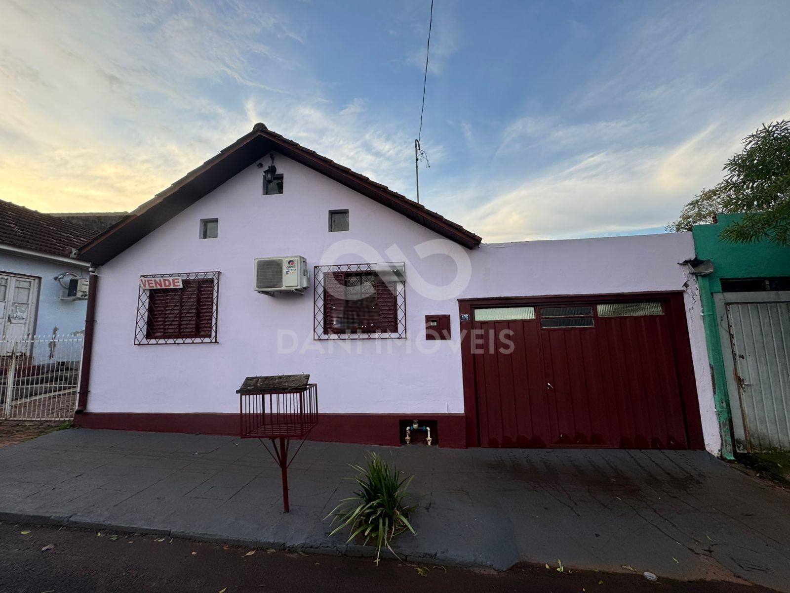 CASA COM 2 DORMITÓRIOS A VENDA NO BAIRRO SÃO JOSÉ, IJUÍ-RS
