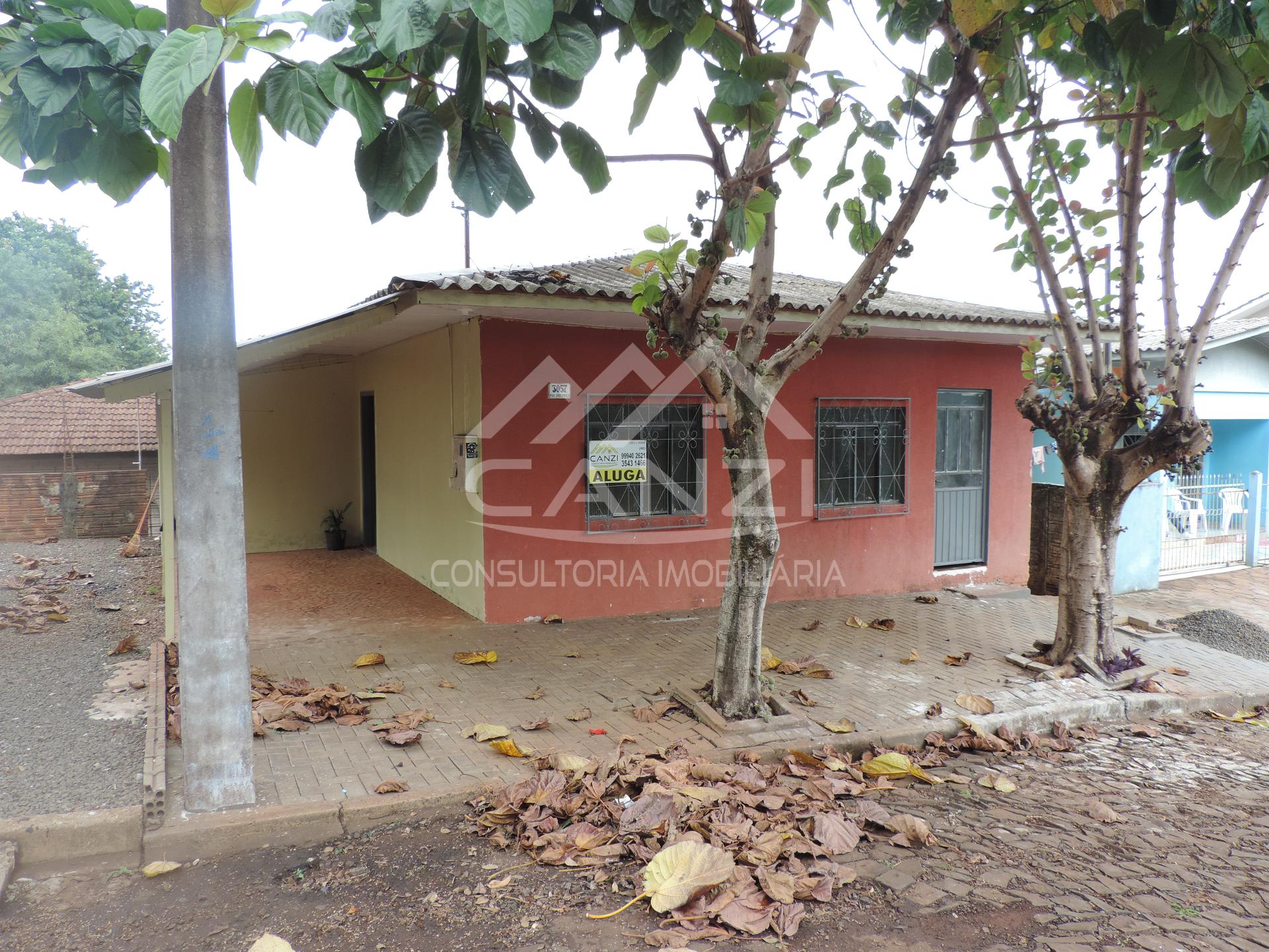 Casa com 02 quartos