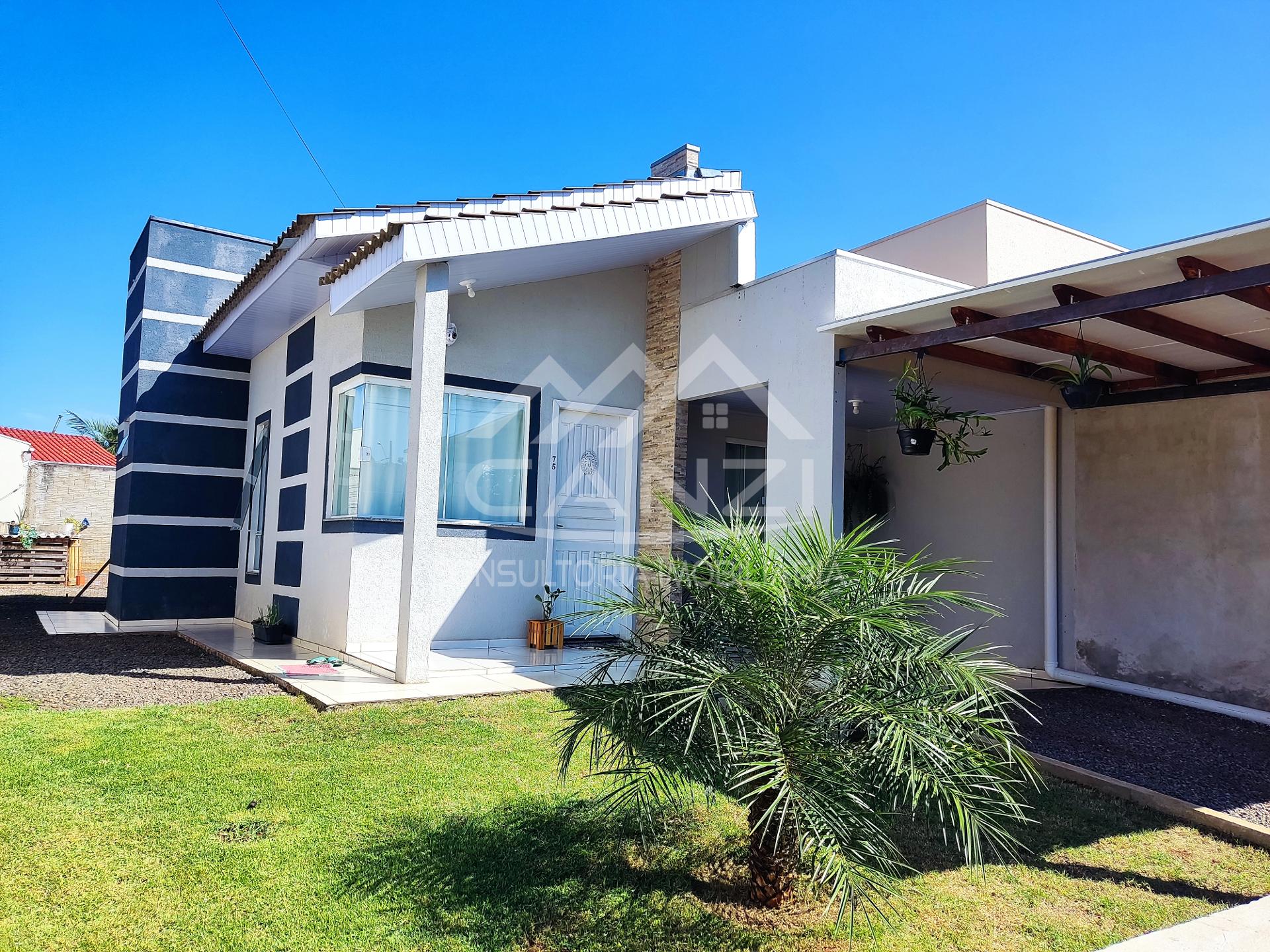 Casa  venda, no Bairro Rondinha, na cidade de Ampre - PR.