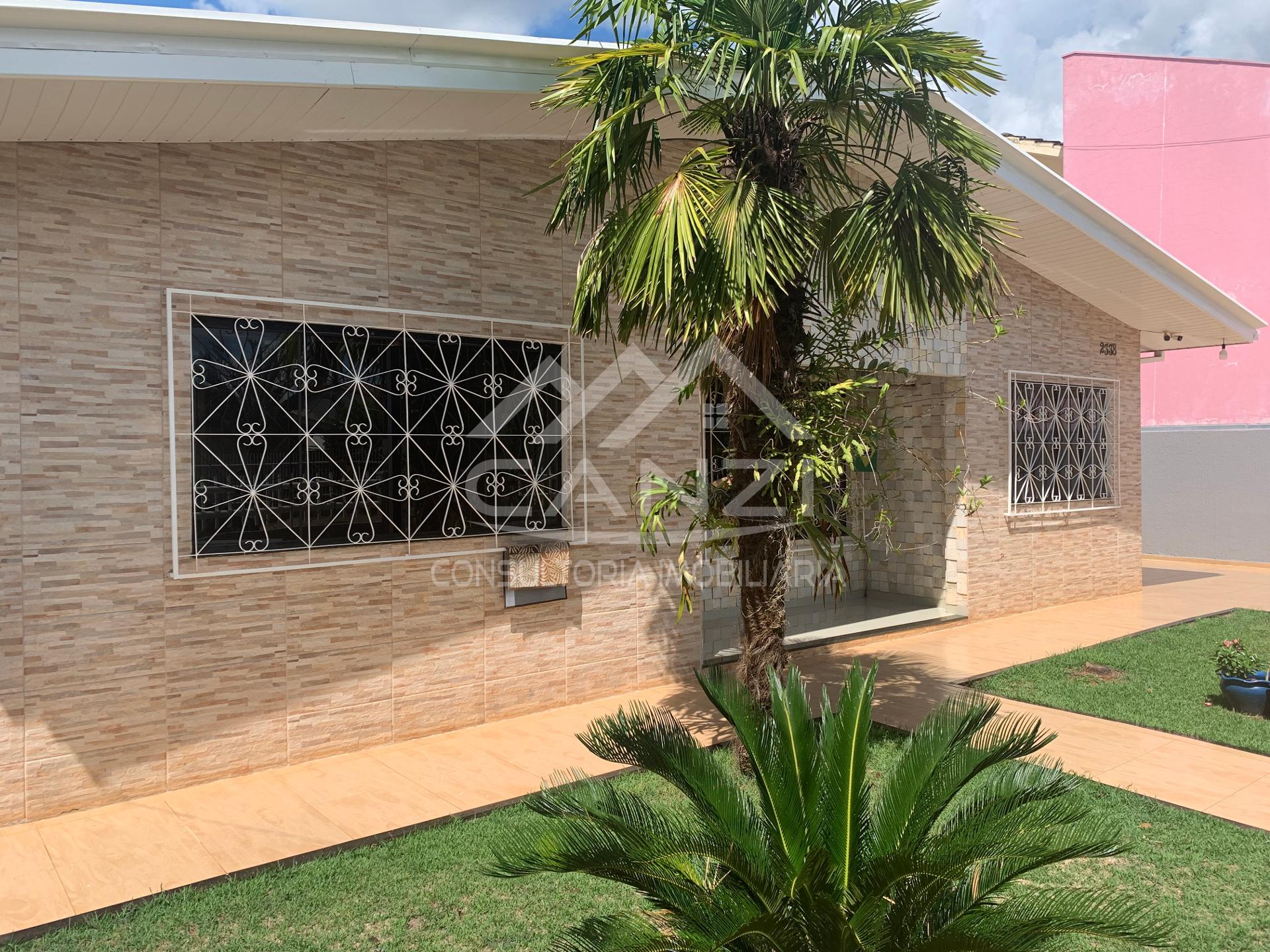 Casa com 3 dormitrios  venda, Joo Paulo II, REALEZA - PR