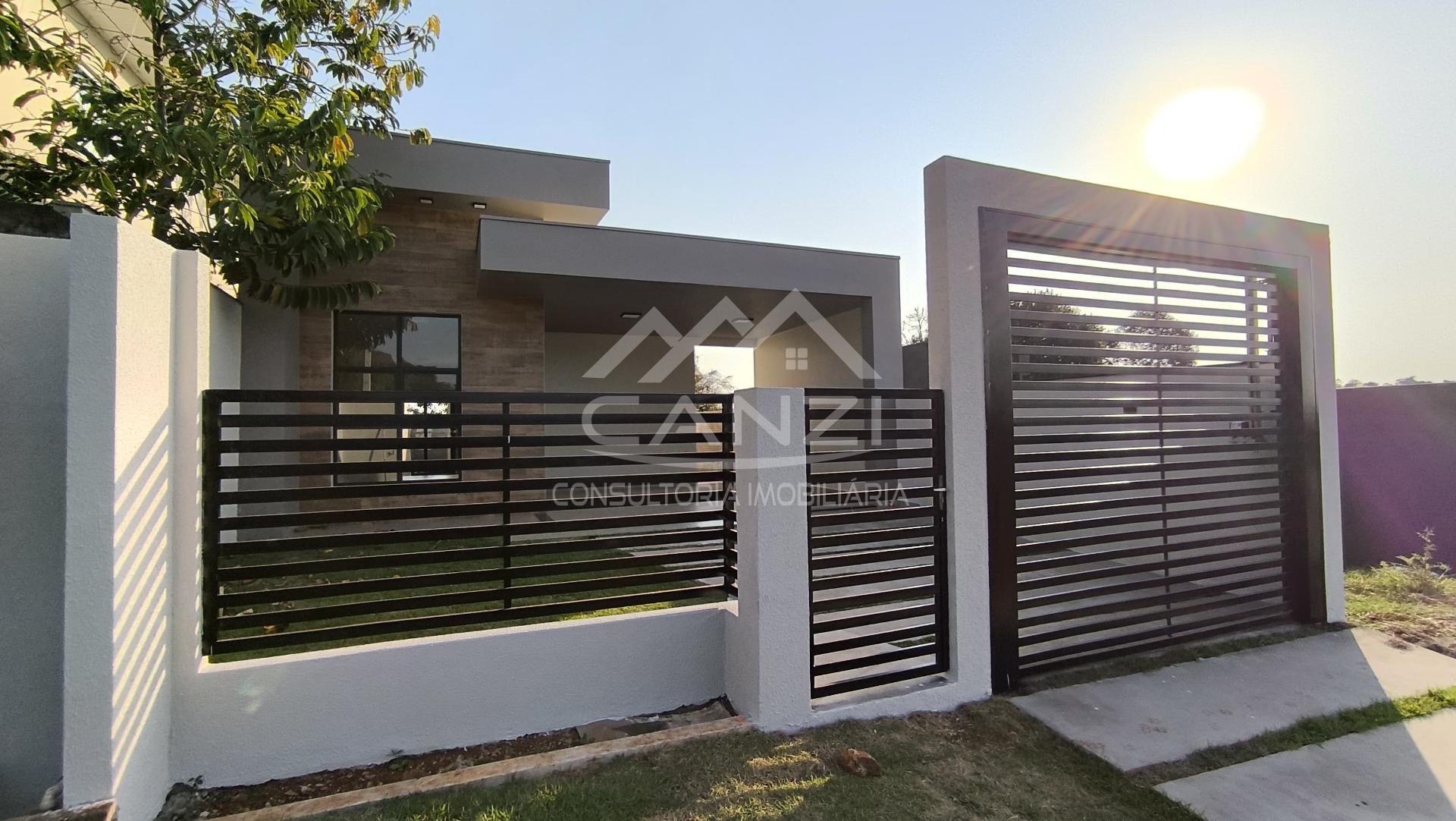 Casa com 2 dormitrios  venda, Cazaca, REALEZA - PR