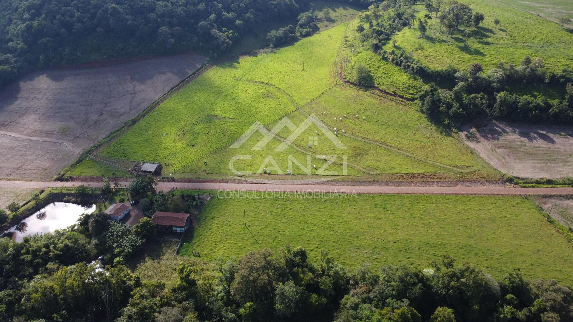 Chcara para venda, com rea total de 96.600m , localizado em Planalto PR.