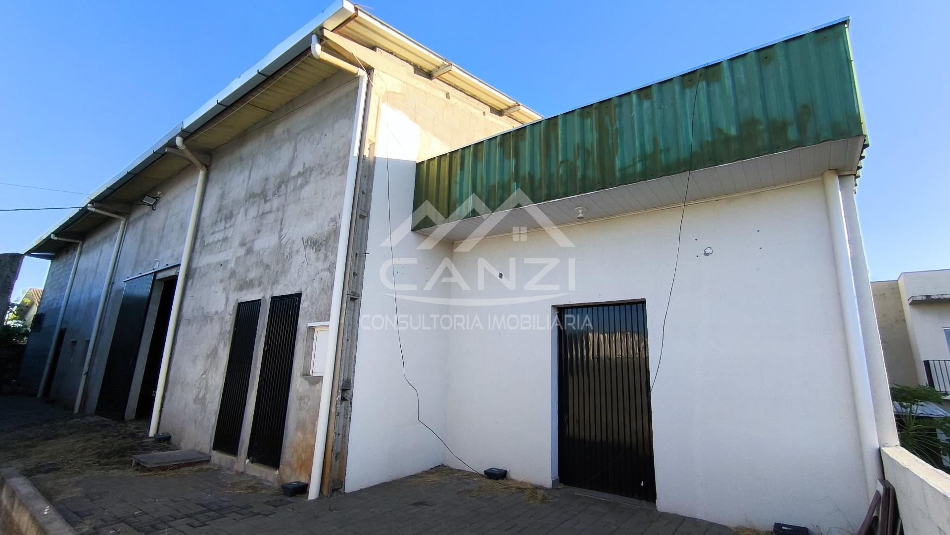 BARRACO PARA LOCACO, RUA SO PEDRO, EM REALEZA-PR