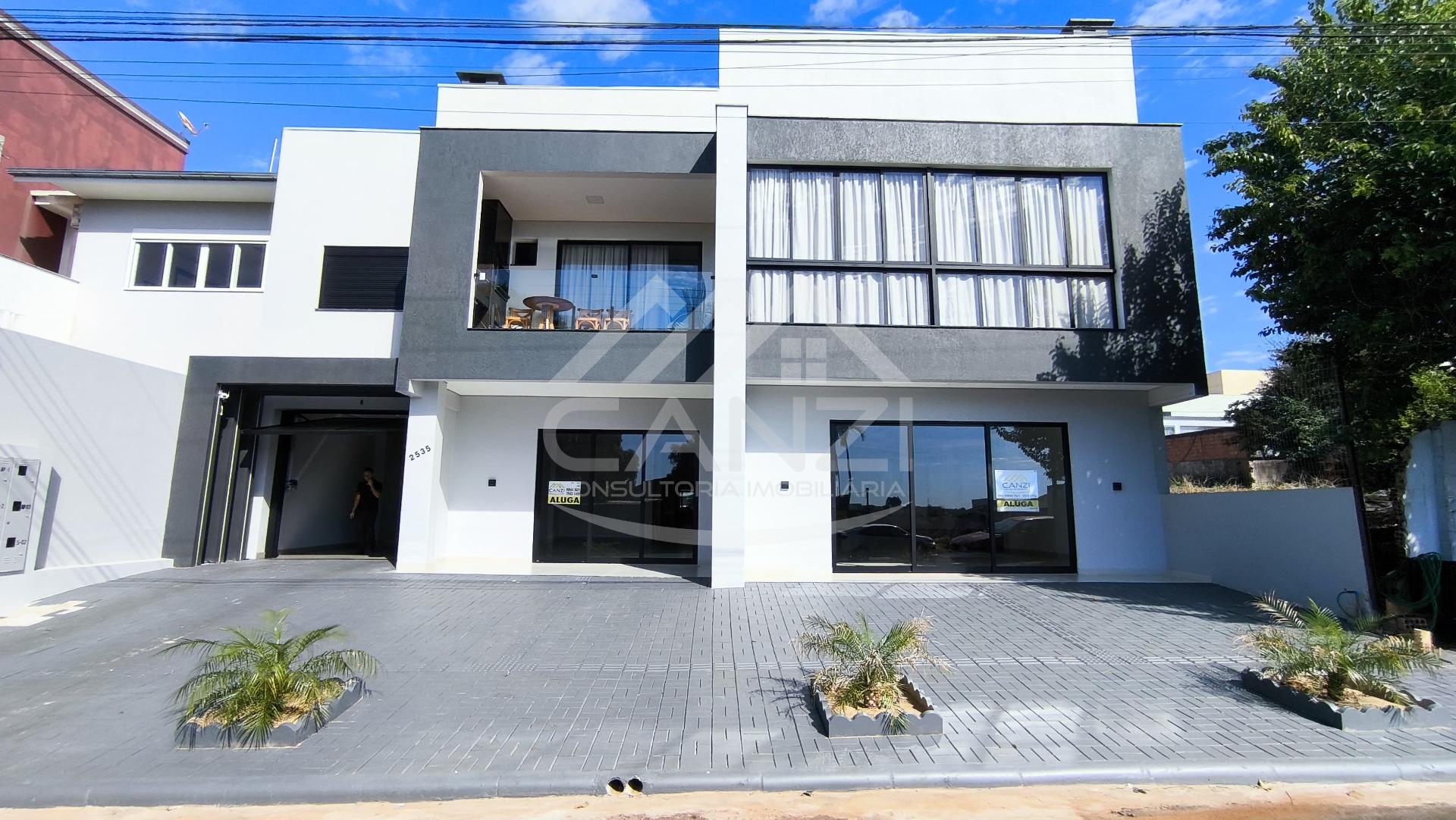 Apartamento de alto padro para locao, mobiliado e com gua e internet incluso