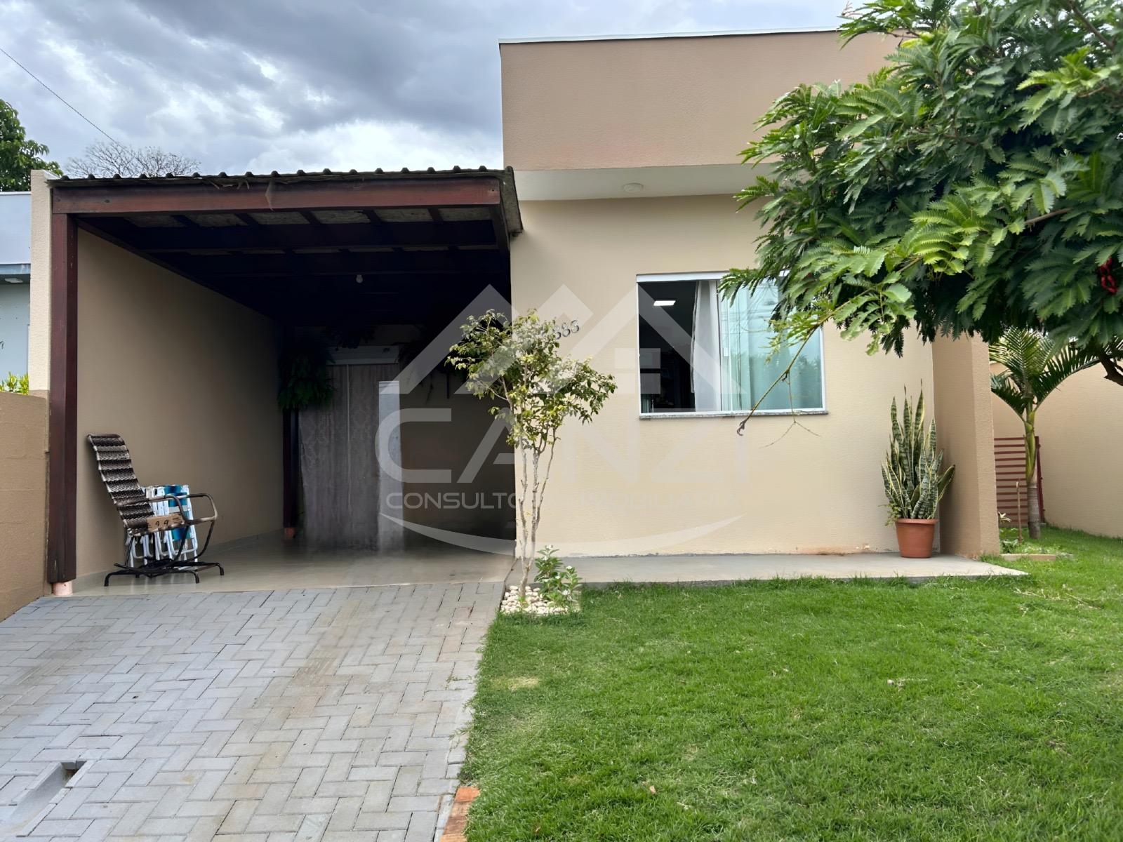 Vende-se casa com excelente localizao, em Realeza PR.