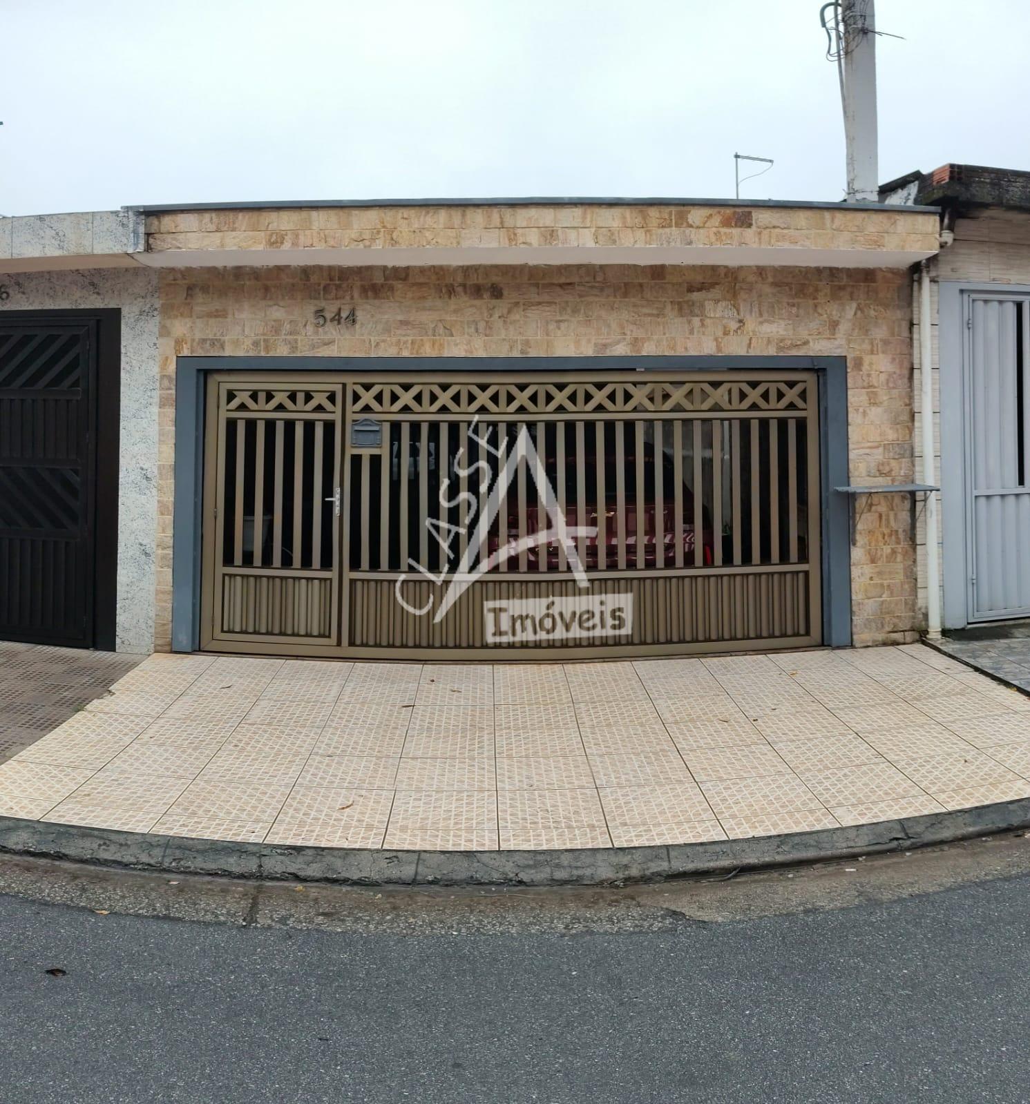 Casa de 200 m  com 2 Dormitórios Planejados e Churrasqueira