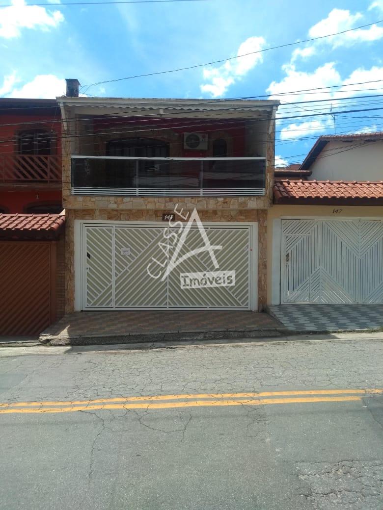 Sobrado à venda em Mauá | 3 dormitórios, suíte, salão de festa...