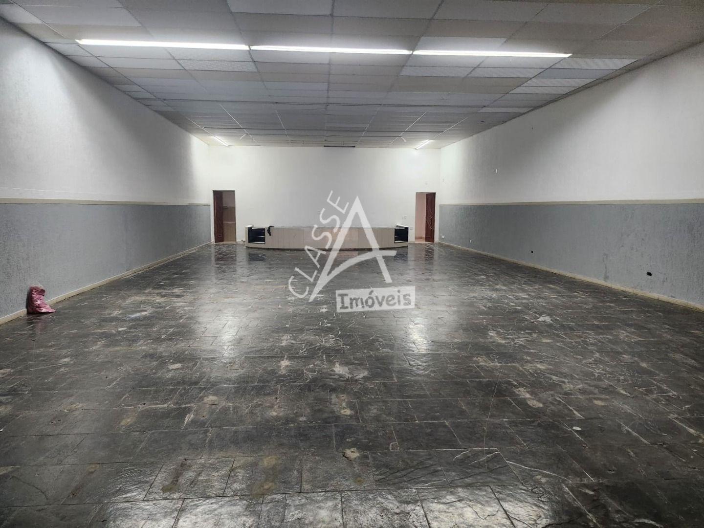 Prédio Comercial à Venda em Mauá com 1.050m   ao lado da Estaç...