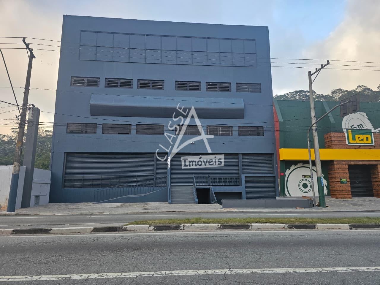 Prédio Comercial à Venda, com 2384,05 m2 área construída Av. B...