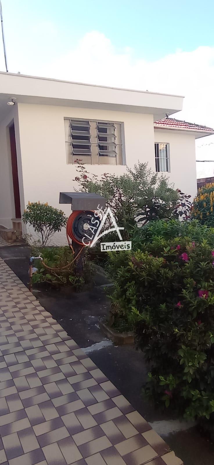 Vendo no bairro Vila Vitória em Mauá terreno plano com 03 casa...