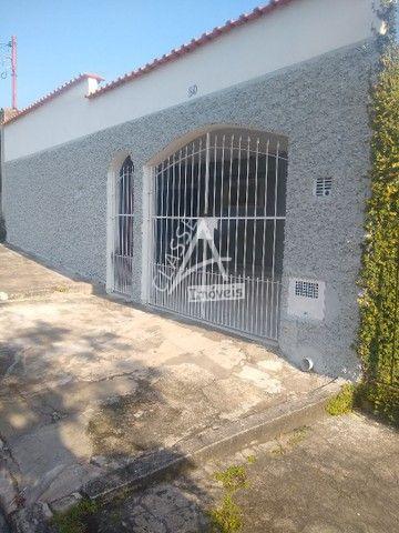 Casa com 3 dormitórios à venda, 244 m² por R$ 614.800 - Vila J...