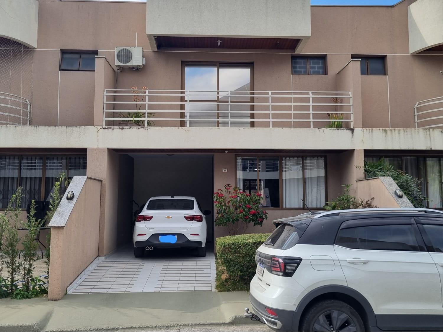 Lindo Sobrado à venda,suíte, atuba, CURITIBA - PR ao lado do s...