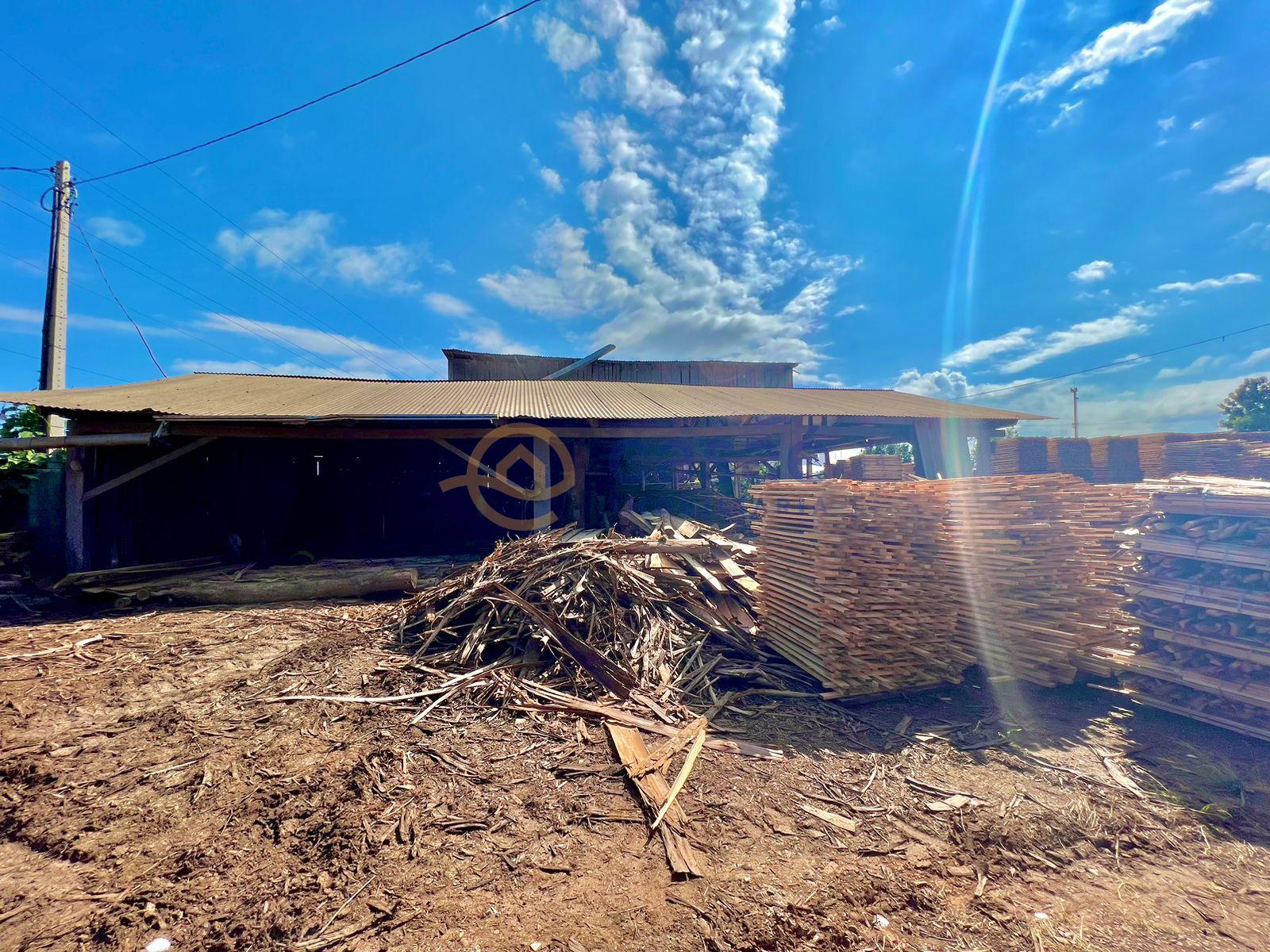 Comercial, Madeireira com maquinário completo SÃO ROMERO, XANXERE - SC