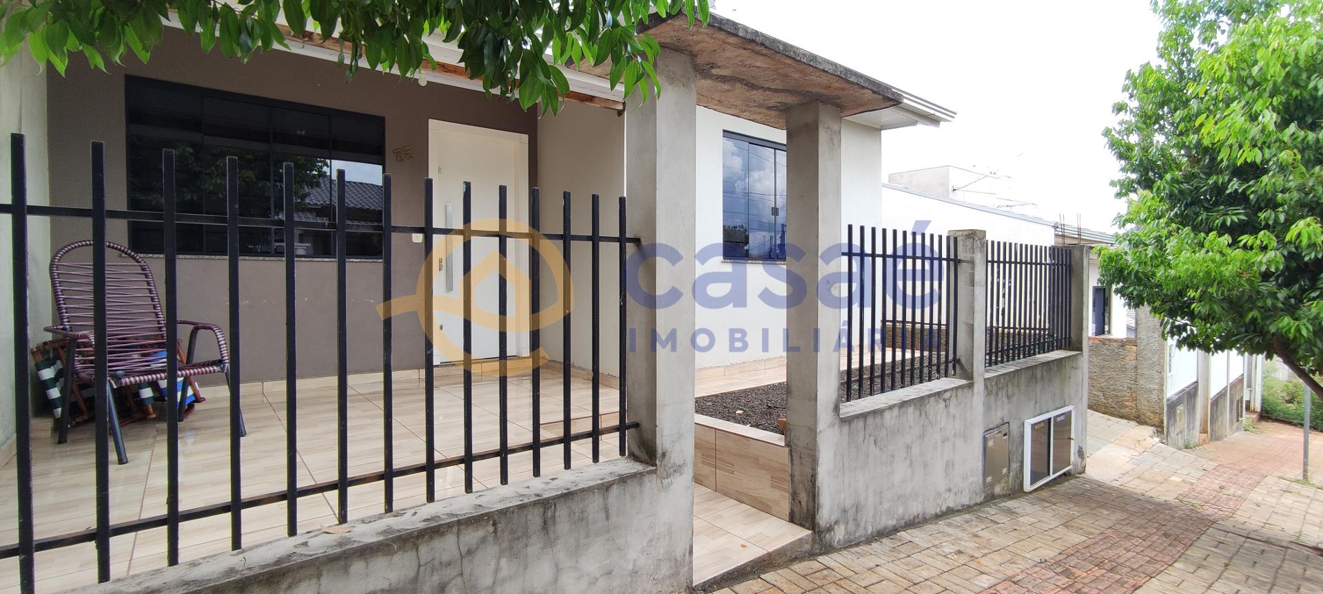 Casa de 3 quartos a venda, com salao de festas e com excelente localizao 