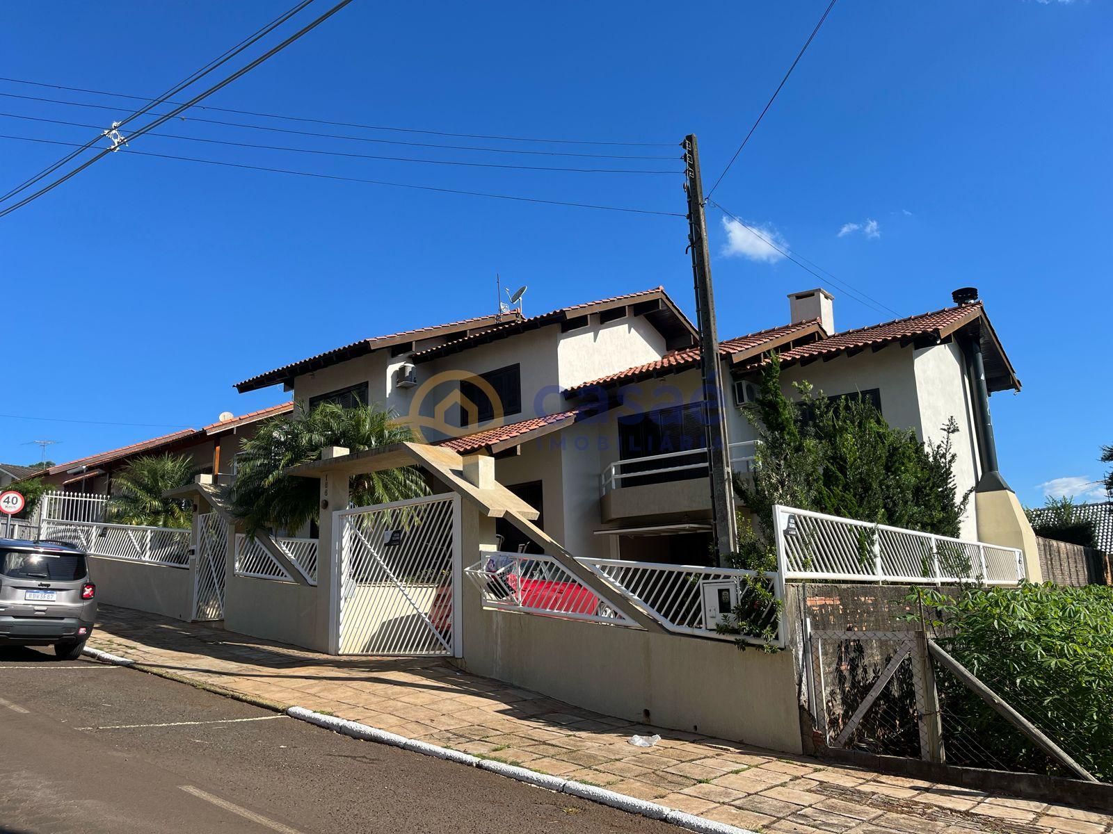 Casa com 4 dormitrios  venda, CENTRO, XANXERE - SC