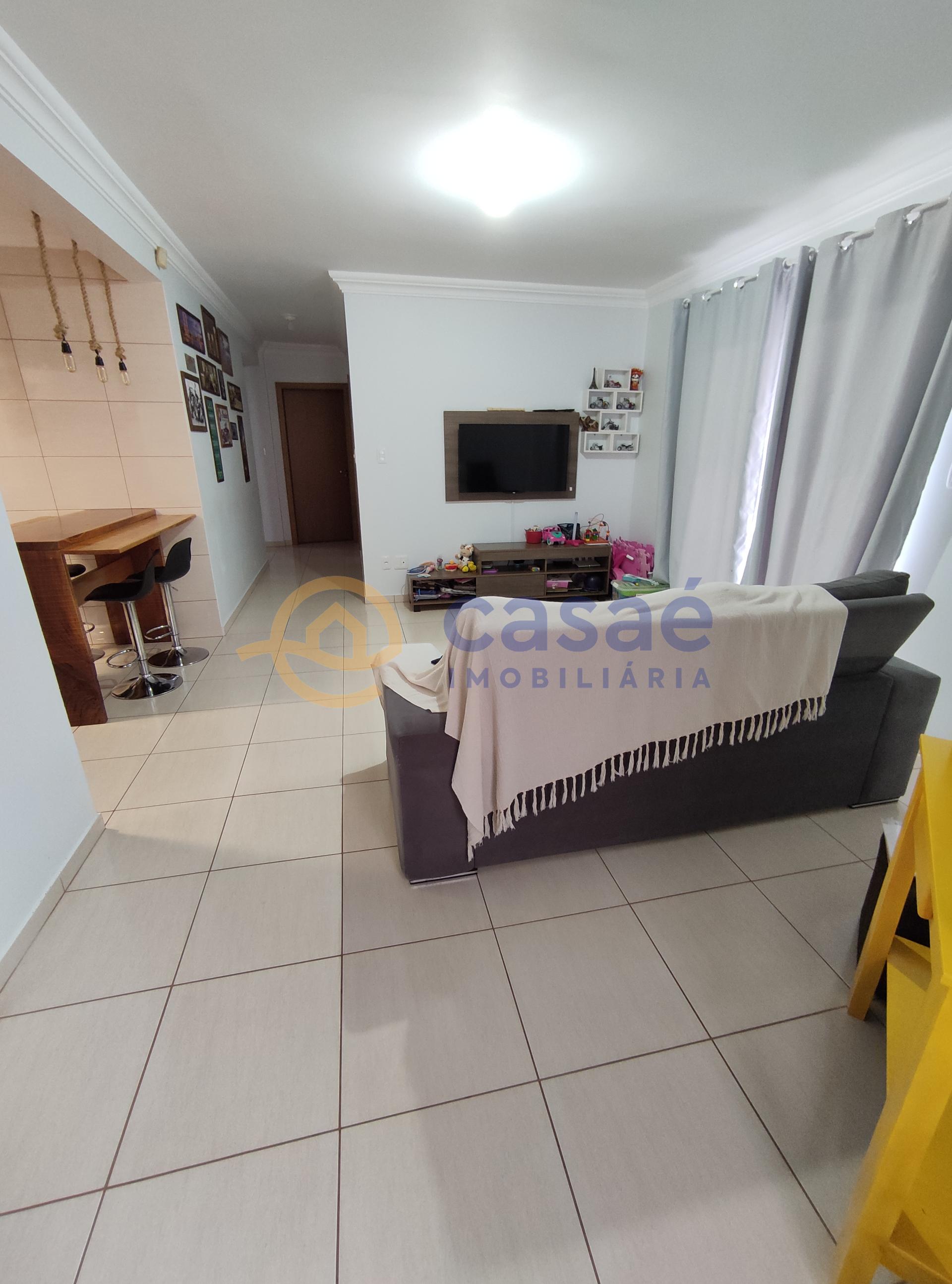 Apartamento em rea nobre, 3 quartos sendo um deles sute. 3 sacadas. 1 vaga de garagem. Proximo ao