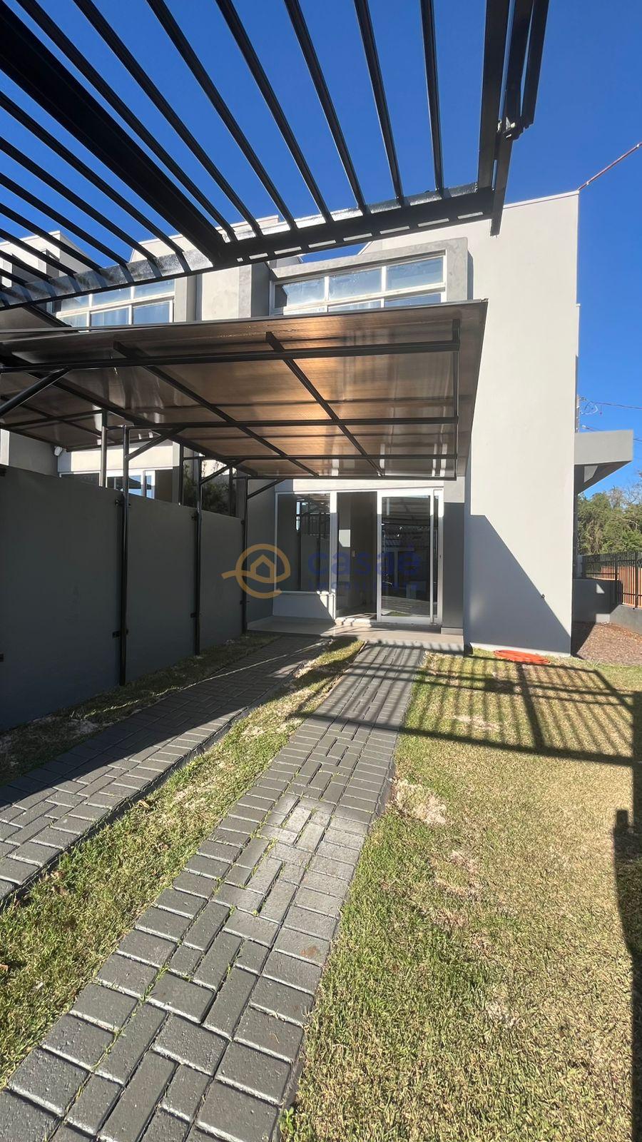 Sobrado   casa a venda por  430.000,00, 3 quartos, em Xanxerê-SC.