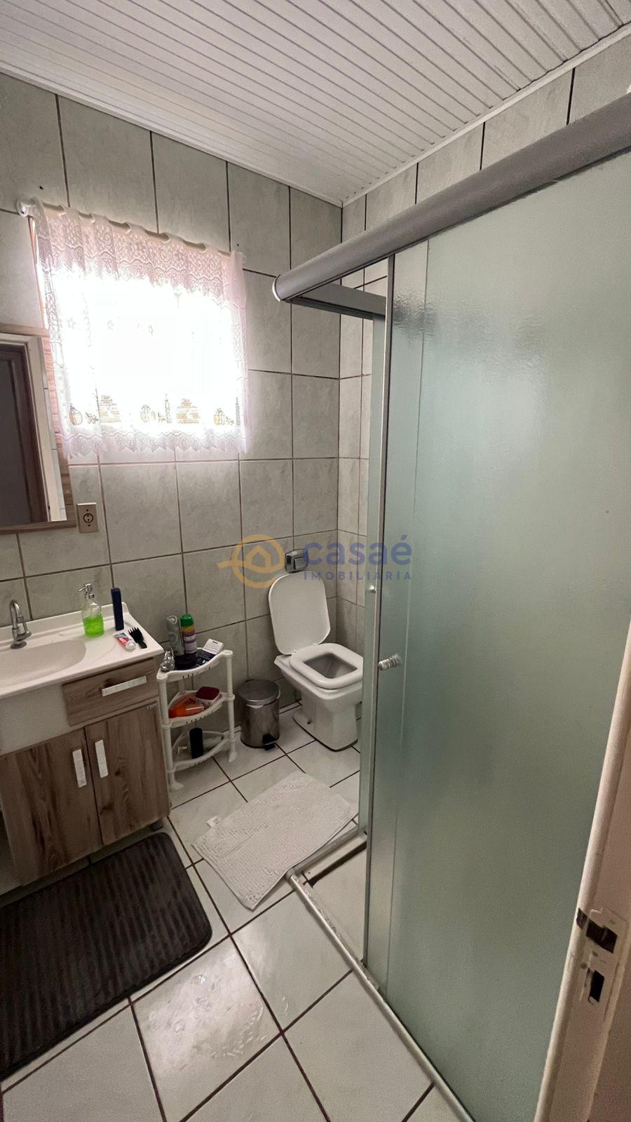 CASA  A VENDA NO BAIRRO JOO BATISTA TONIAL, COM 800m . 980.000,00 EM XANXER-SC