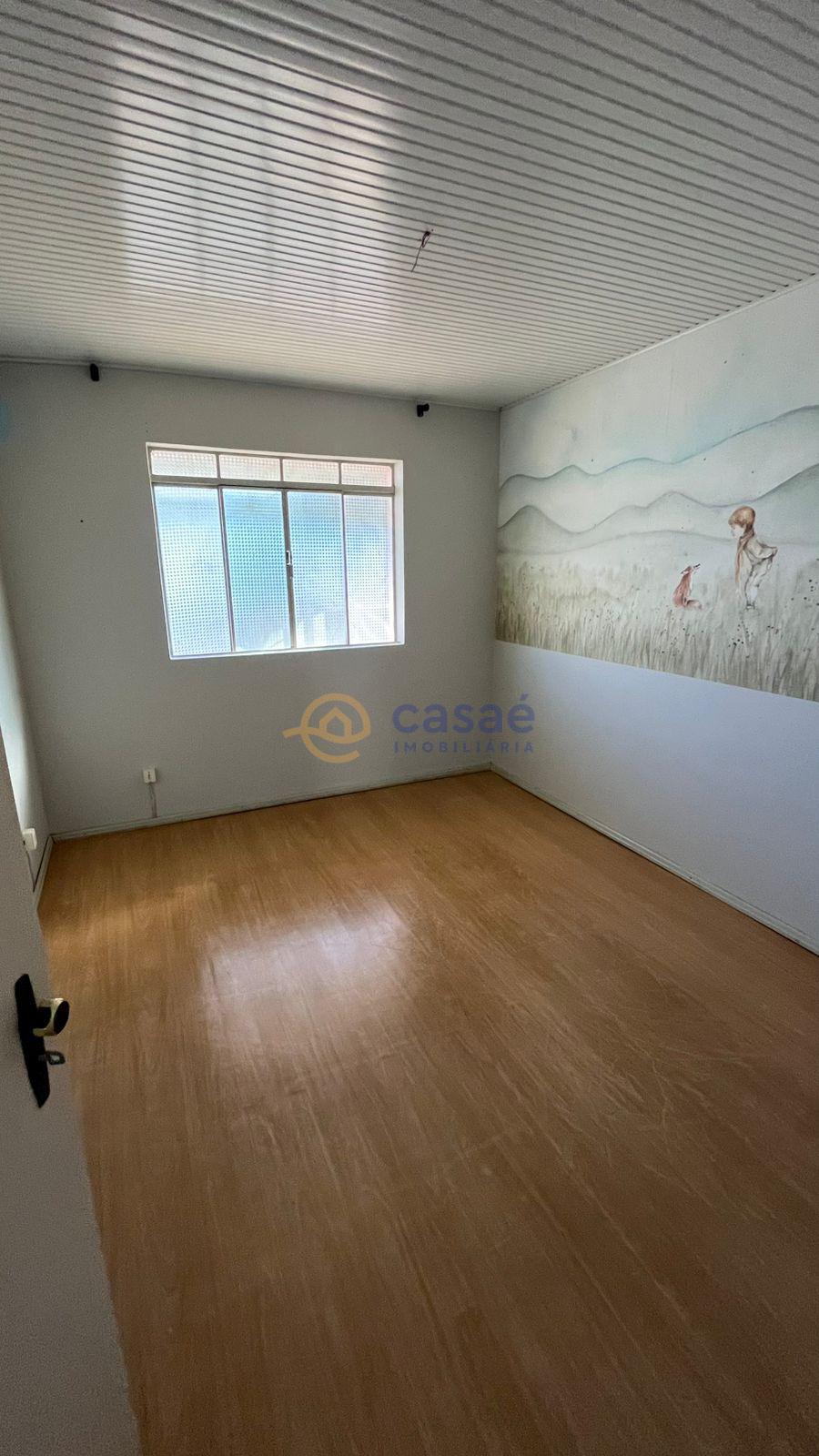 CASA  A VENDA NO BAIRRO JOO BATISTA TONIAL, COM 800m . 980.000,00 EM XANXER-SC