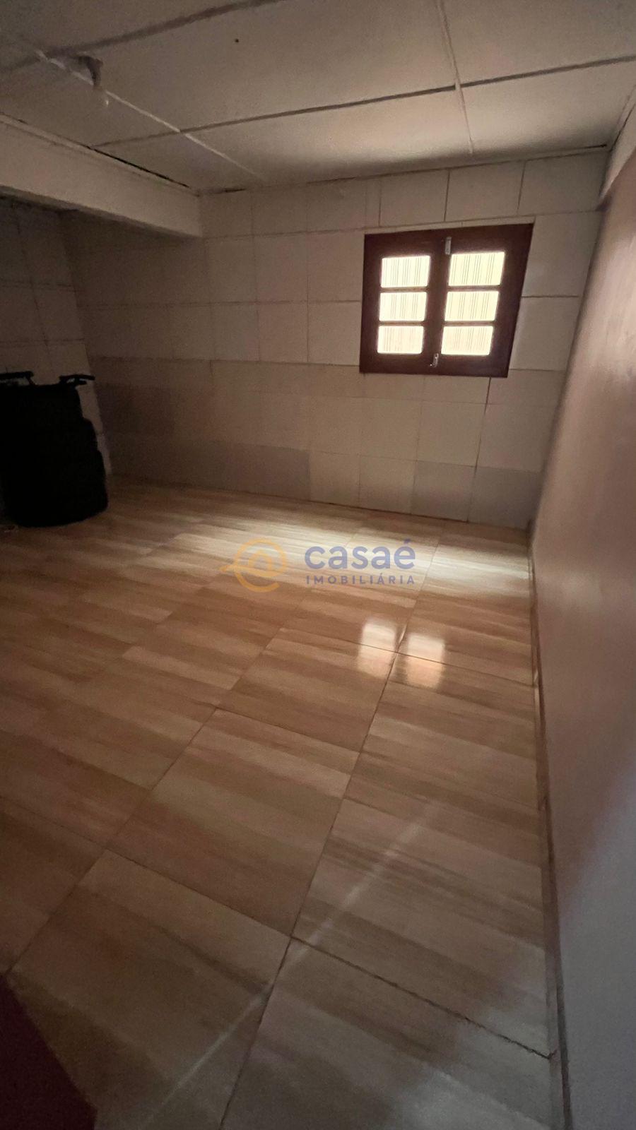 CASA  A VENDA NO BAIRRO JOO BATISTA TONIAL, COM 800m . 980.000,00 EM XANXER-SC