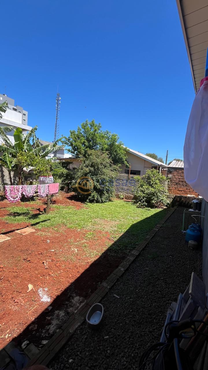 Casa a venda no Bairro dos Esportes, terreno com 400m . Por R 650.000,00