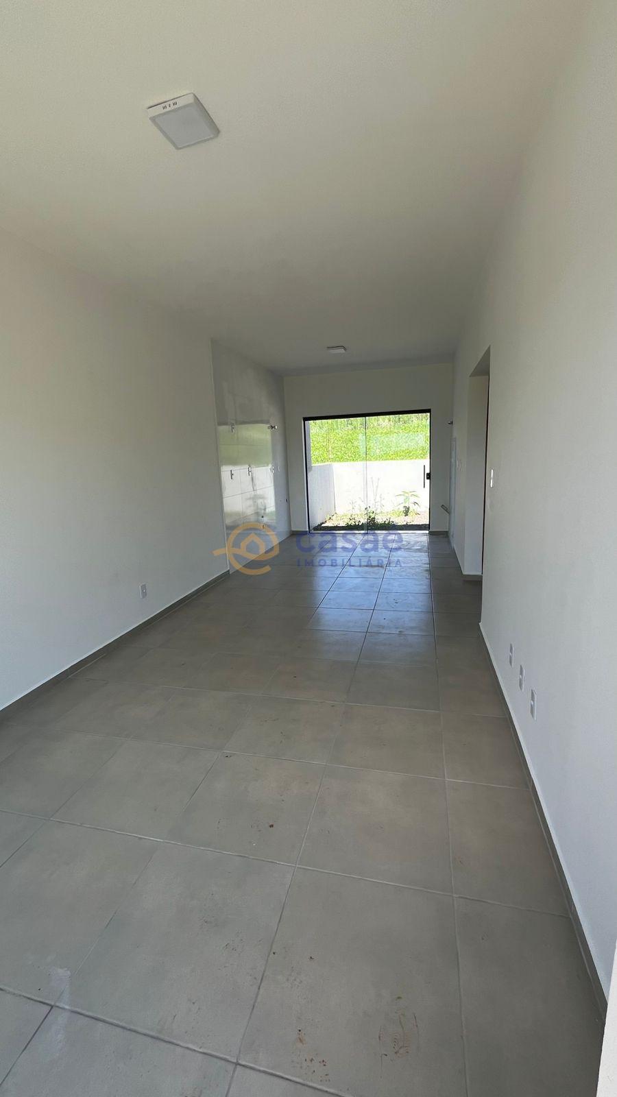 Casa nova pronta para morar  de esquina no Sol Poente