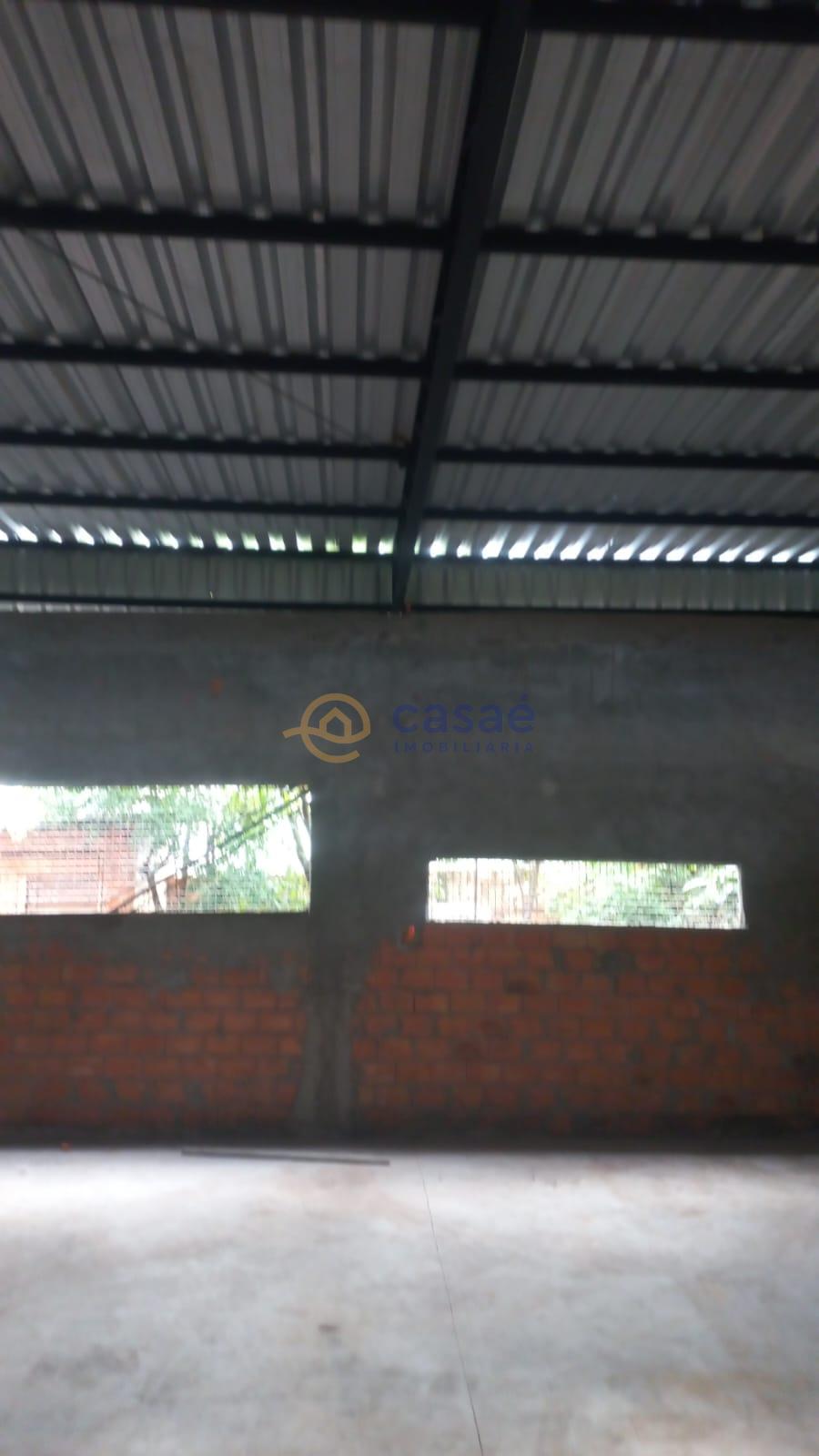 Ótimo barracão para locação no Bairro Sufiati