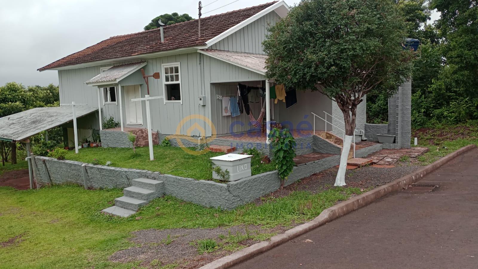 Casa com 4 Quartos, Próxima da Faculdade , Terreno Amplo, Vila...