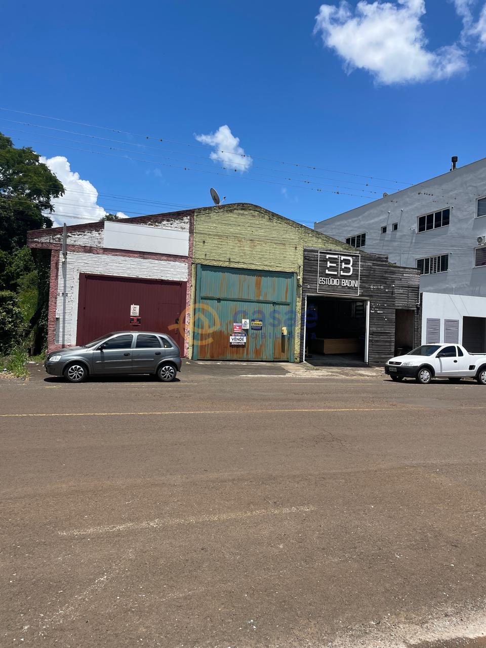 Barracão Comercial à Venda no Centro de Xaxim-SC- R 250.000,00-