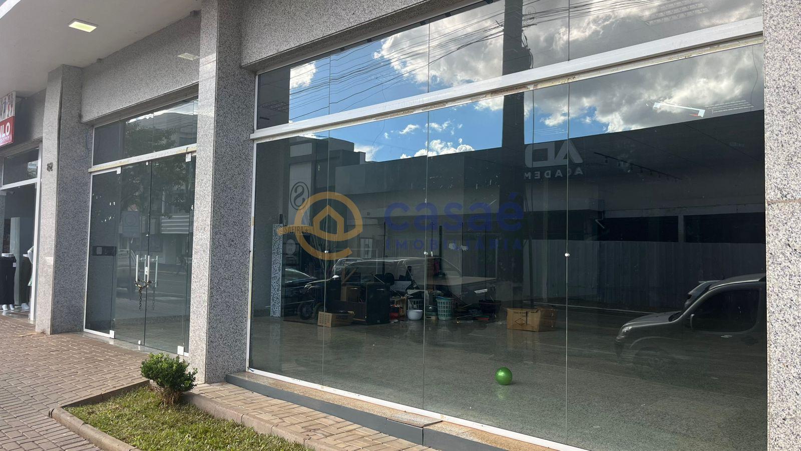 SALA COMERCIAL TERREO PARA LOCAÇÃO  CENTRO DE XANXERÊ, POR R  ...