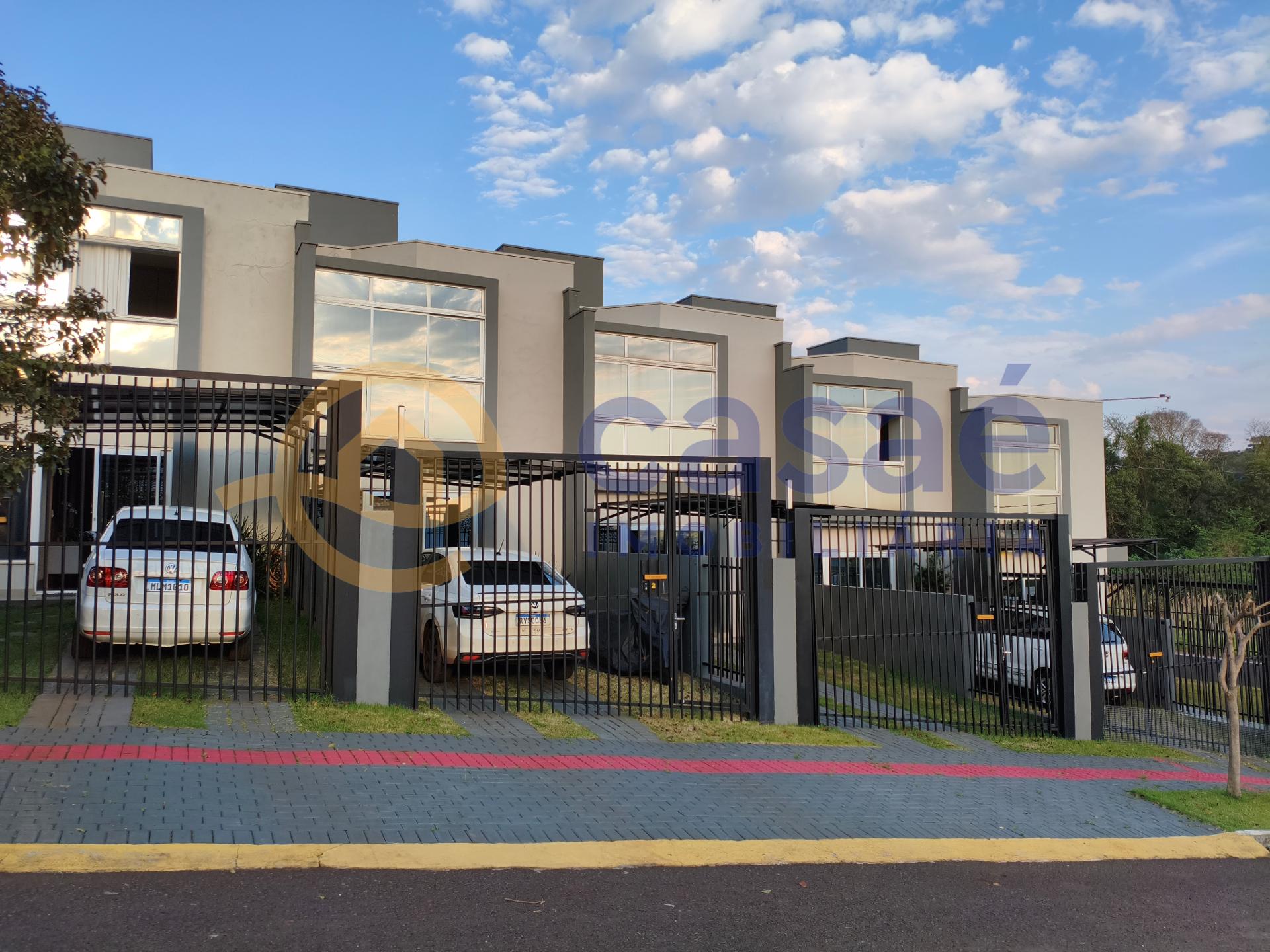 ULTIMA UNIDADE PARA VENDA... LINDO SOBRADO DE ESQUINA A VENDA, COM 3 QUARTOS.