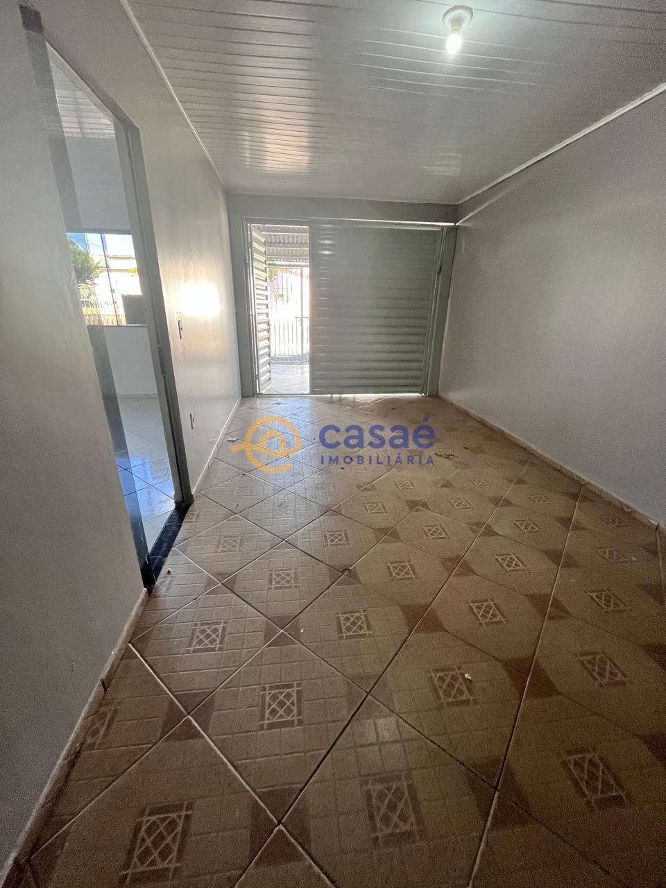 CASA COM SUÍTE A VENDA  NO BAIRRO DOS ESPOTES