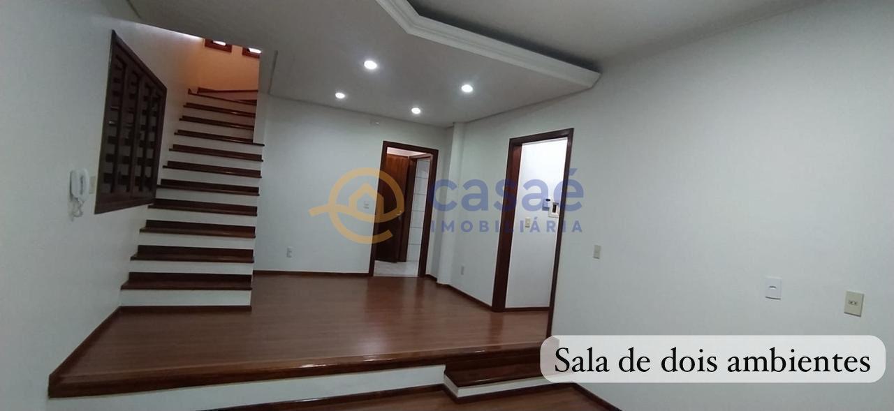 EXCELENTE CASA COM CONFORTO E VALORIZAO A VENDA EM CHAPEC