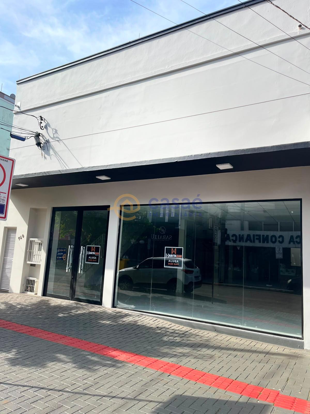 Sala comercial para Locação em xanxerê, Térrea em excelente lo...