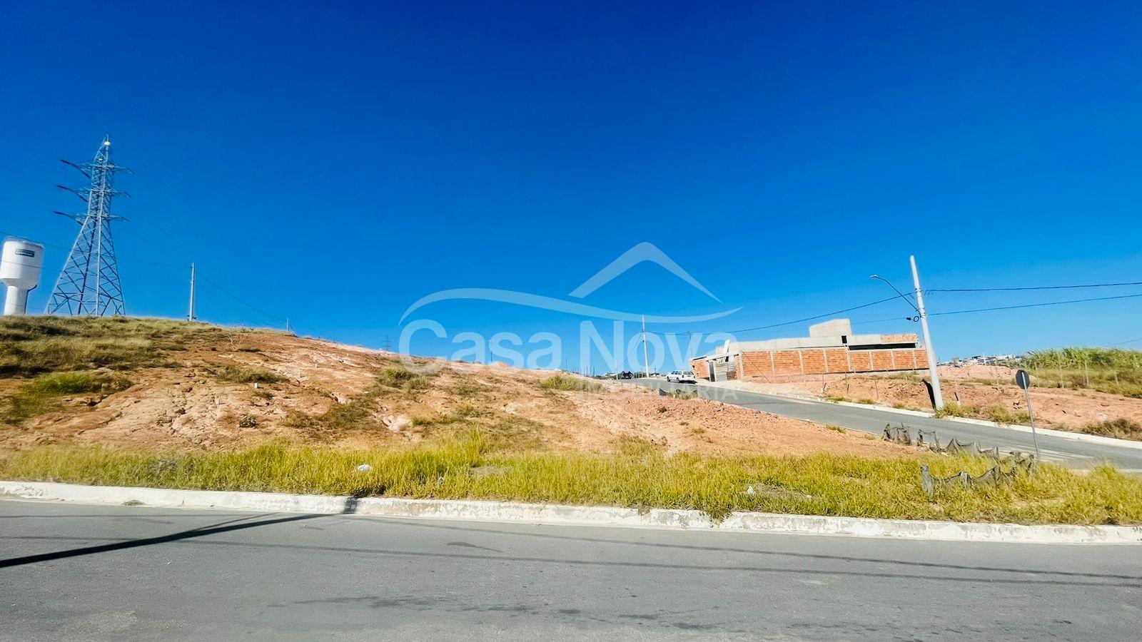 Lote com área de 310m  no bairro Real Parque em Barbacena - MG