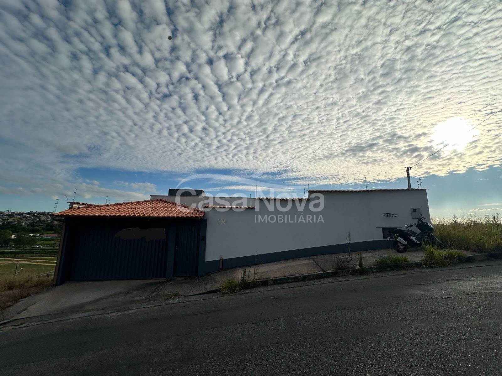 Casa duplex a venda no bairro Cidade Verde em Barbacena