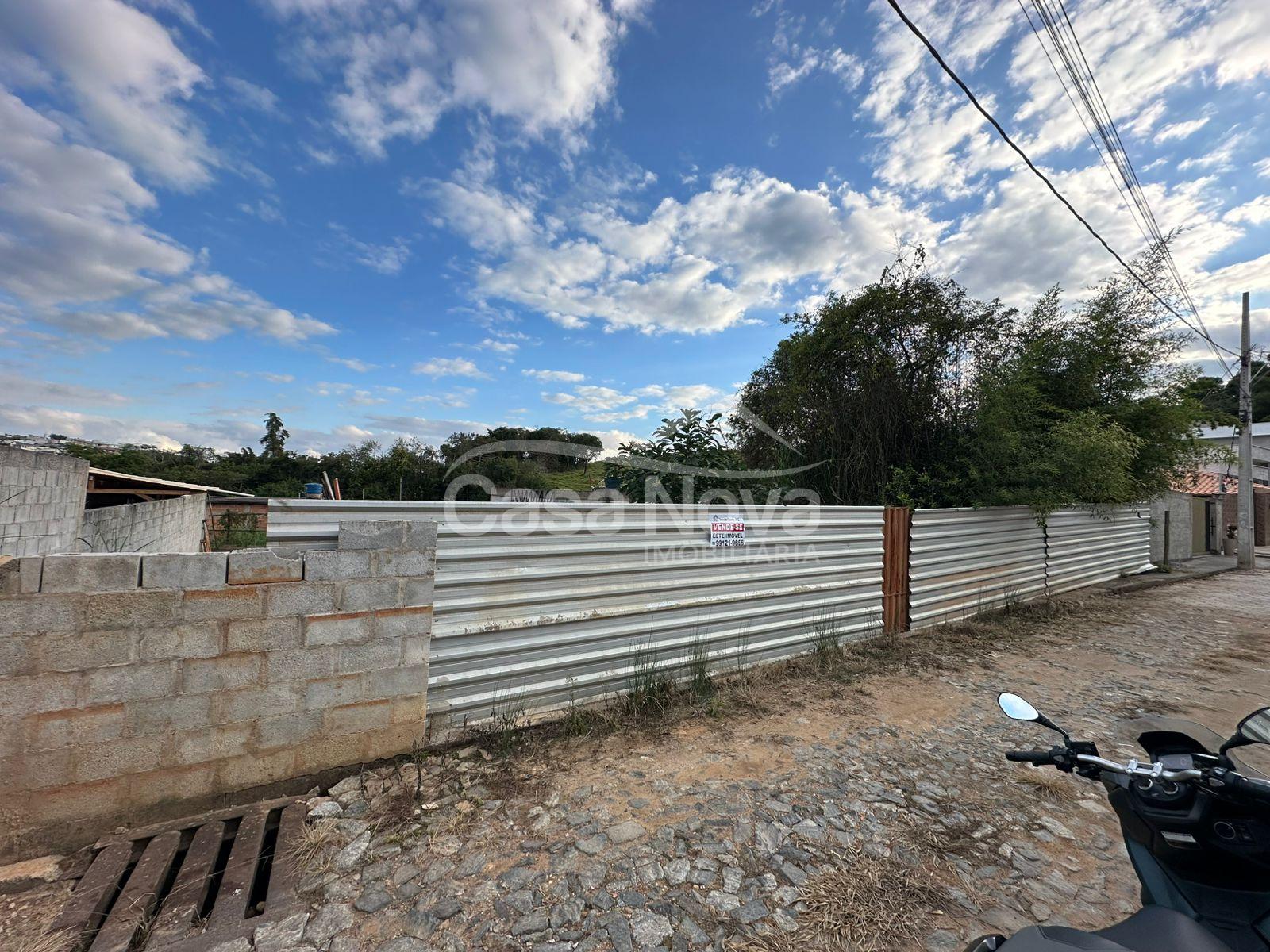 Lote a venda no bairro Dom Bosco em Barbacena