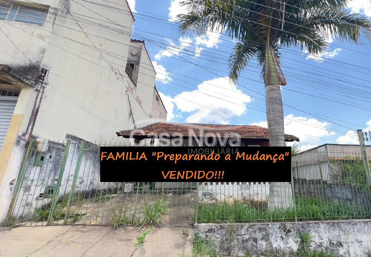 Casa 2 quartos a venda no bairro Funcionários em Barbacena - MG