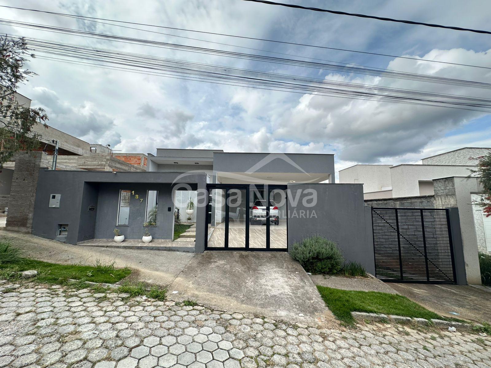 Casa a venda na Chácara Ceolin em Barbacena - MG