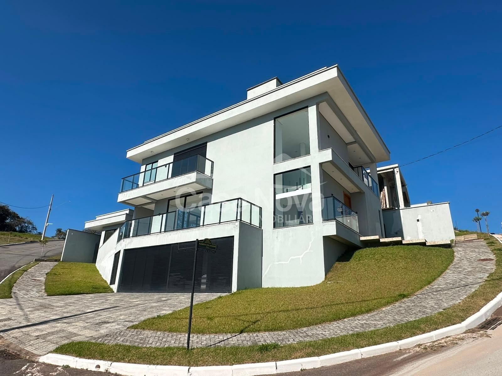 Casa a venda no condomínio Porto Seguro em Barbacena - MG