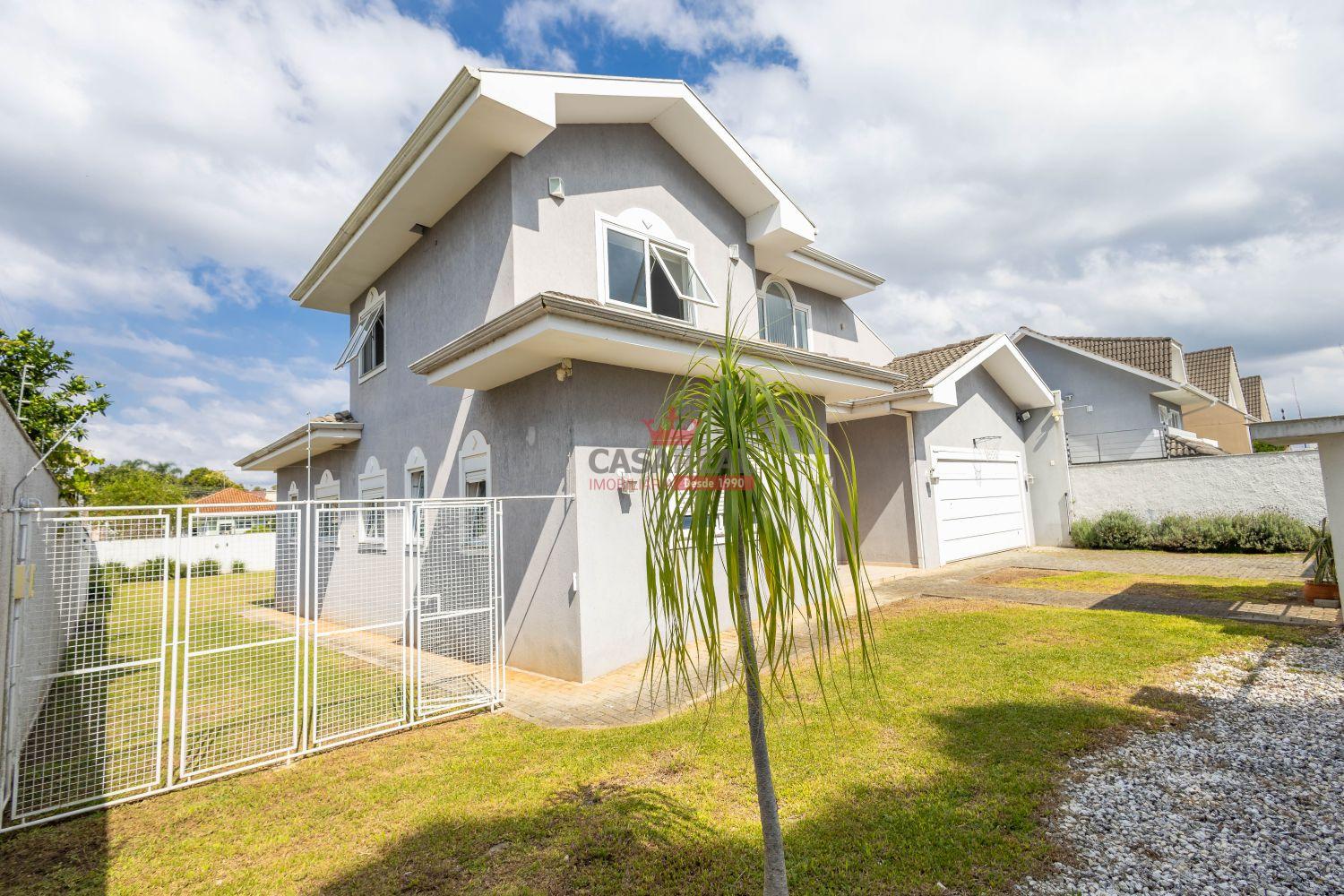 Sta. Felicidade - Residência 3 Suítes, terreno 818m², Alto Padrão! Oportunidade!