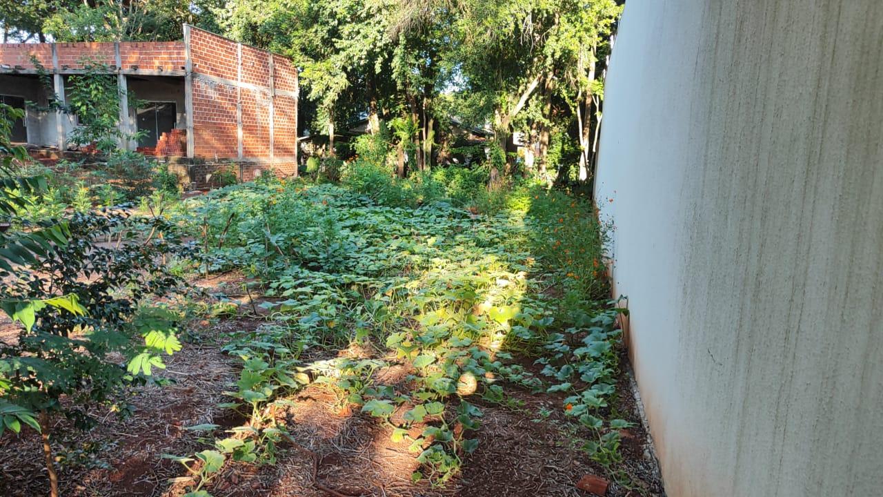 Terreno com 397m  à venda no Loteamento Bourbon - Região do Porto Meira