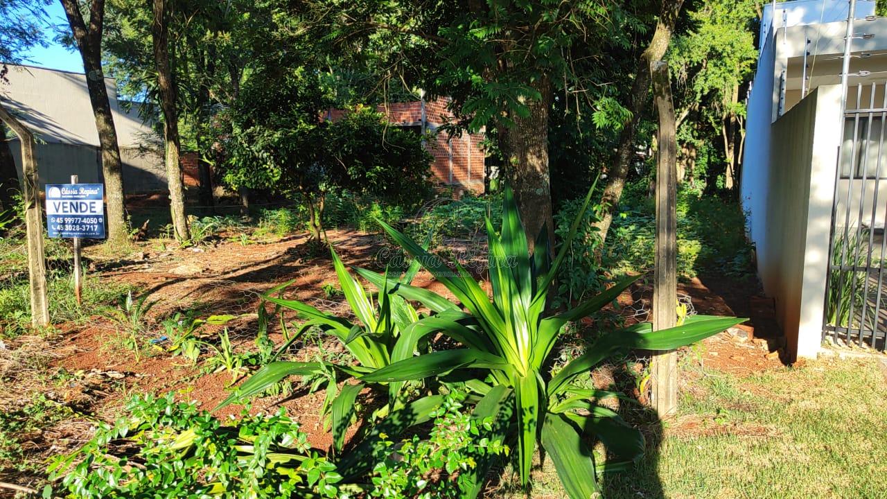 Terreno com 397m  à venda no Loteamento Bourbon - Região do Porto Meira