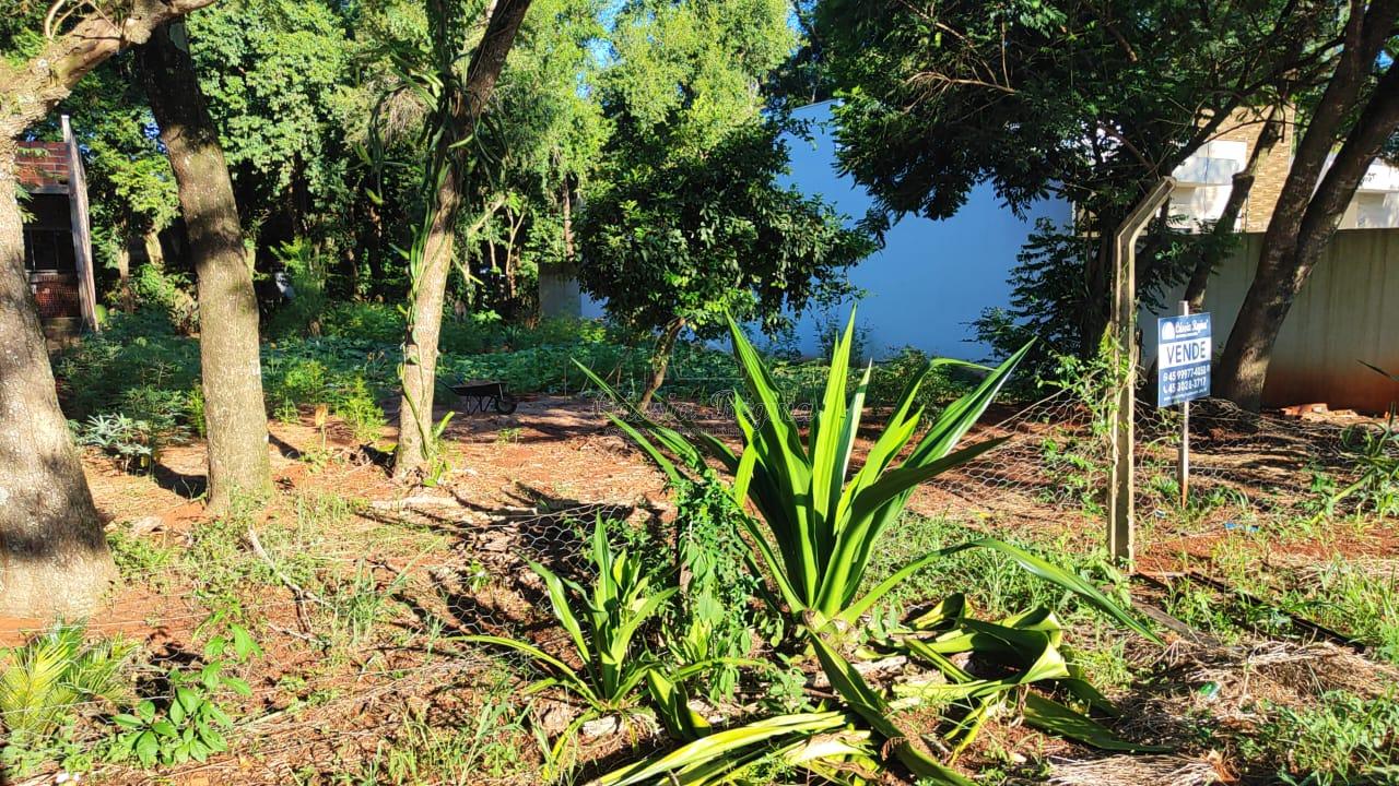 Terreno com 397m  à venda no Loteamento Bourbon - Região do Porto Meira
