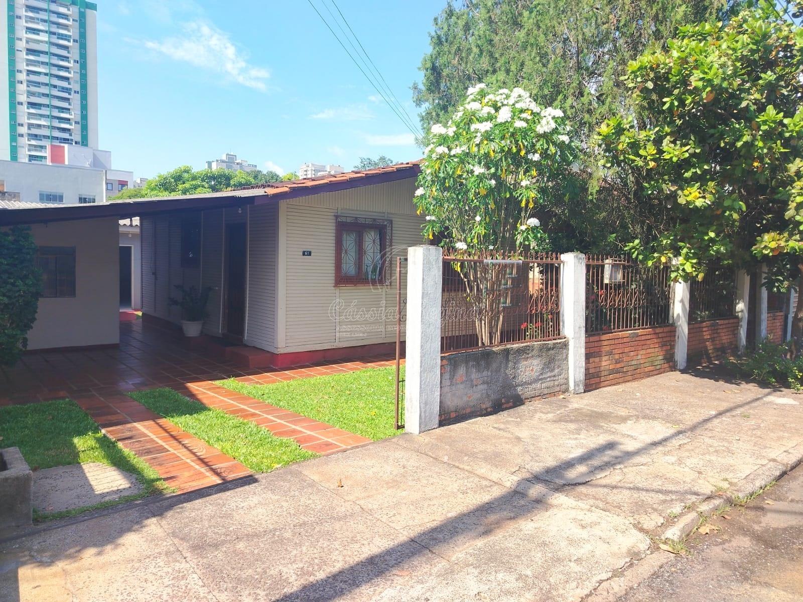 Terreno à venda com área de 300,33m2, Vila Maracanã, Centro