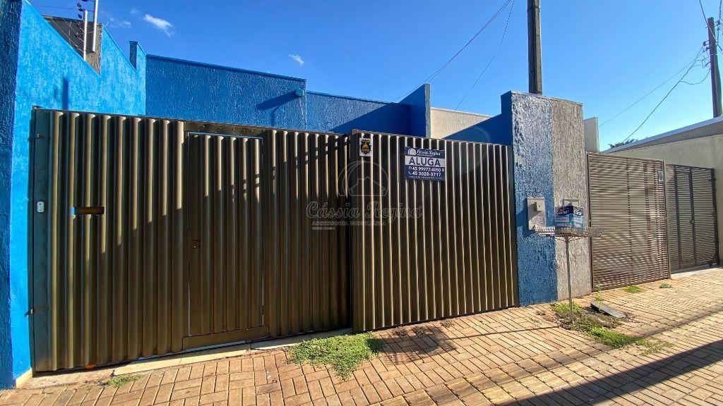 Casa à venda com 02 dormitórios na região do Jardim São Roque