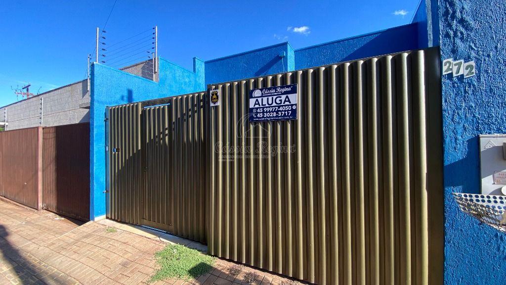 Casa à venda com 02 dormitórios na região do Jardim São Roque